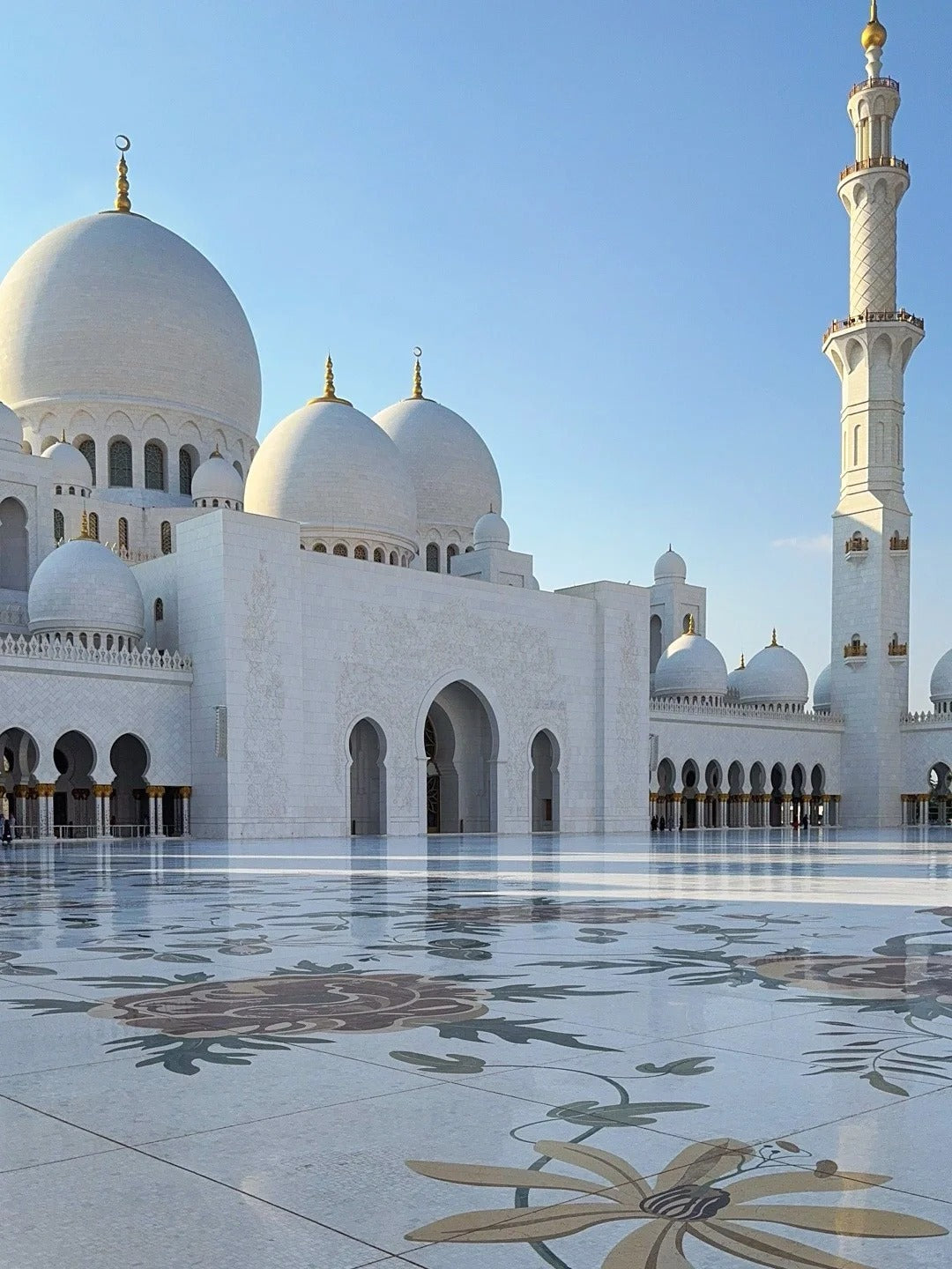 4D3N Dubai & Abu Dhabi