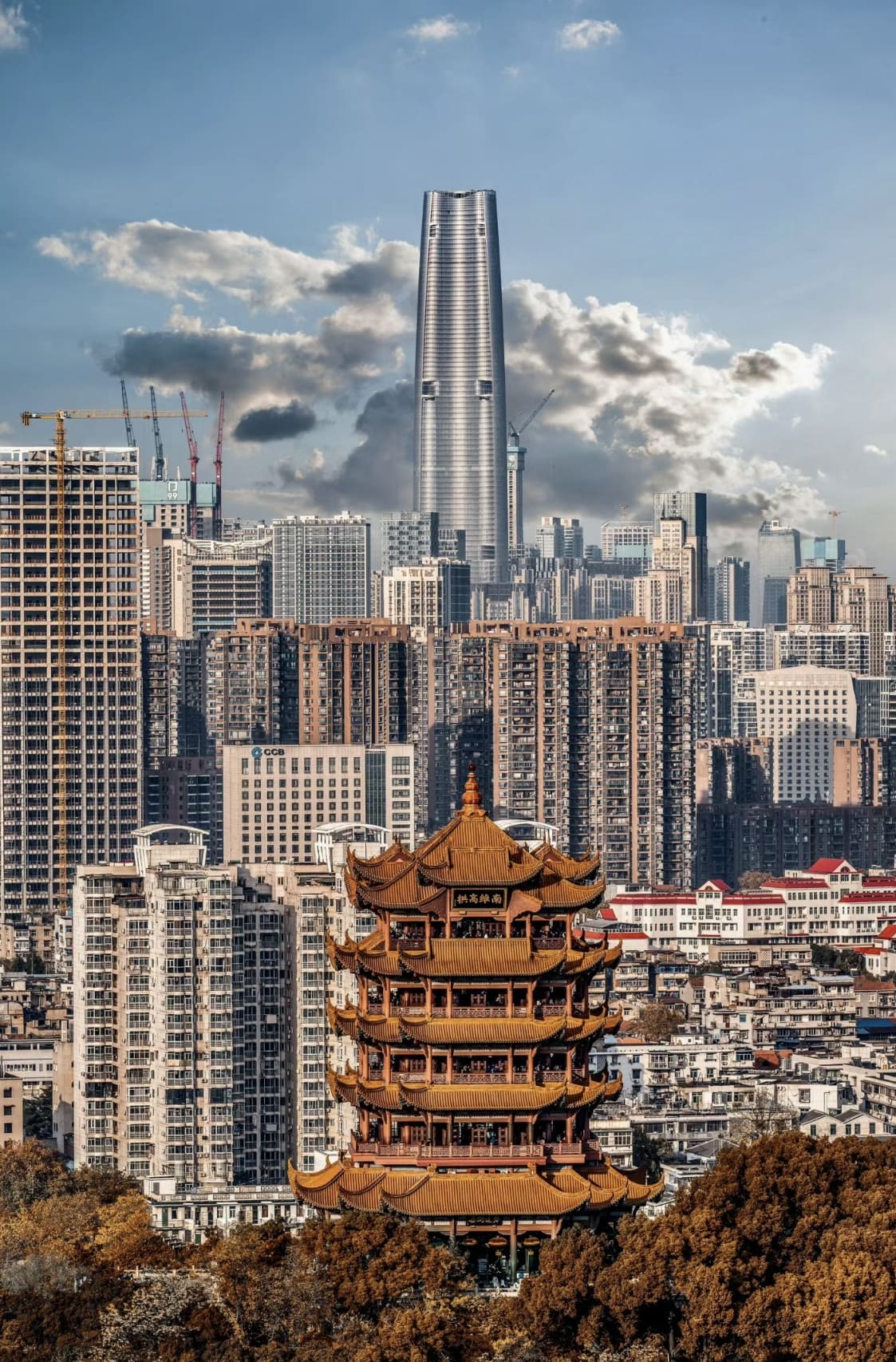 9天7晚 武汉 / 荆州 / 岳阳 / 张家界 / 凤凰古城探险