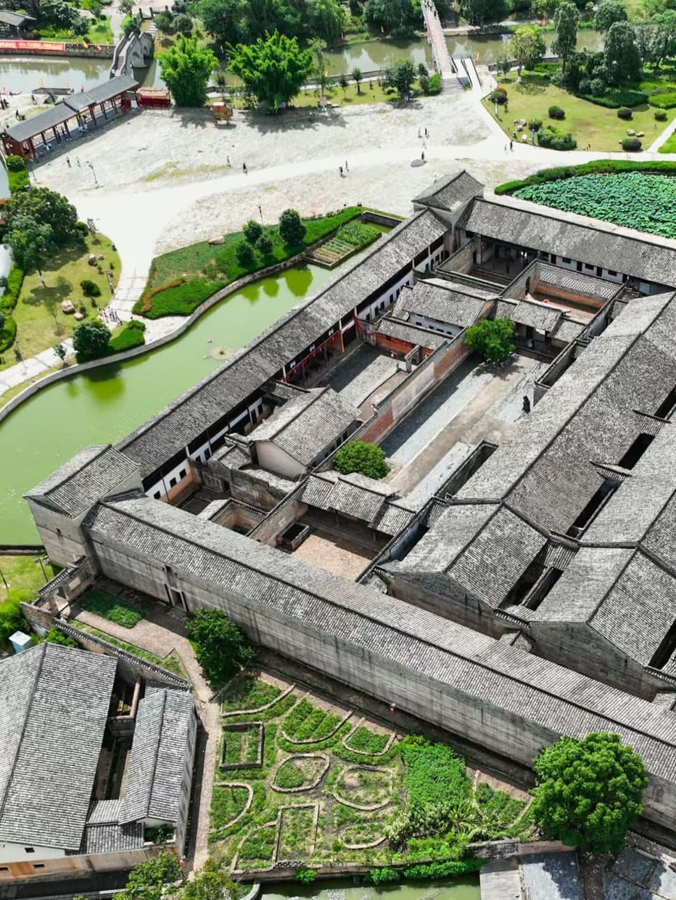8D 7N Fuzhou, Quanzhou, Xiamen, Tulou, Chaozhou & More