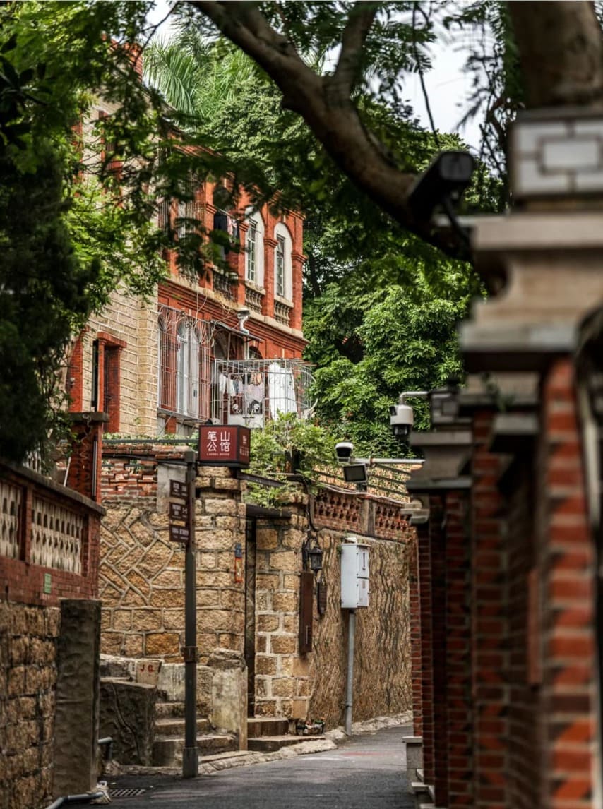 8D 7N Fuzhou, Quanzhou, Xiamen, Tulou, Chaozhou & More