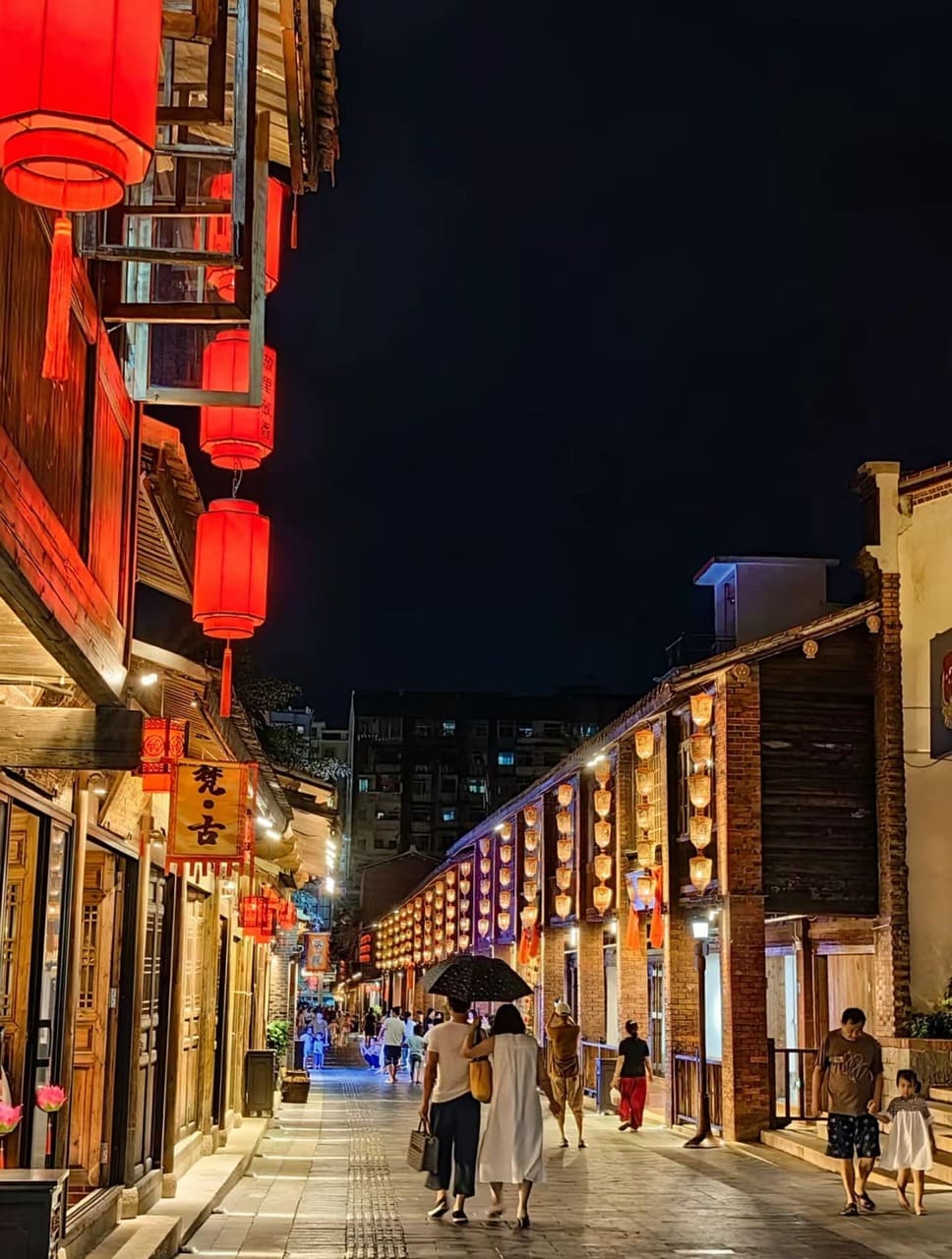 8D 7N Fuzhou, Quanzhou, Xiamen, Tulou, Chaozhou & More