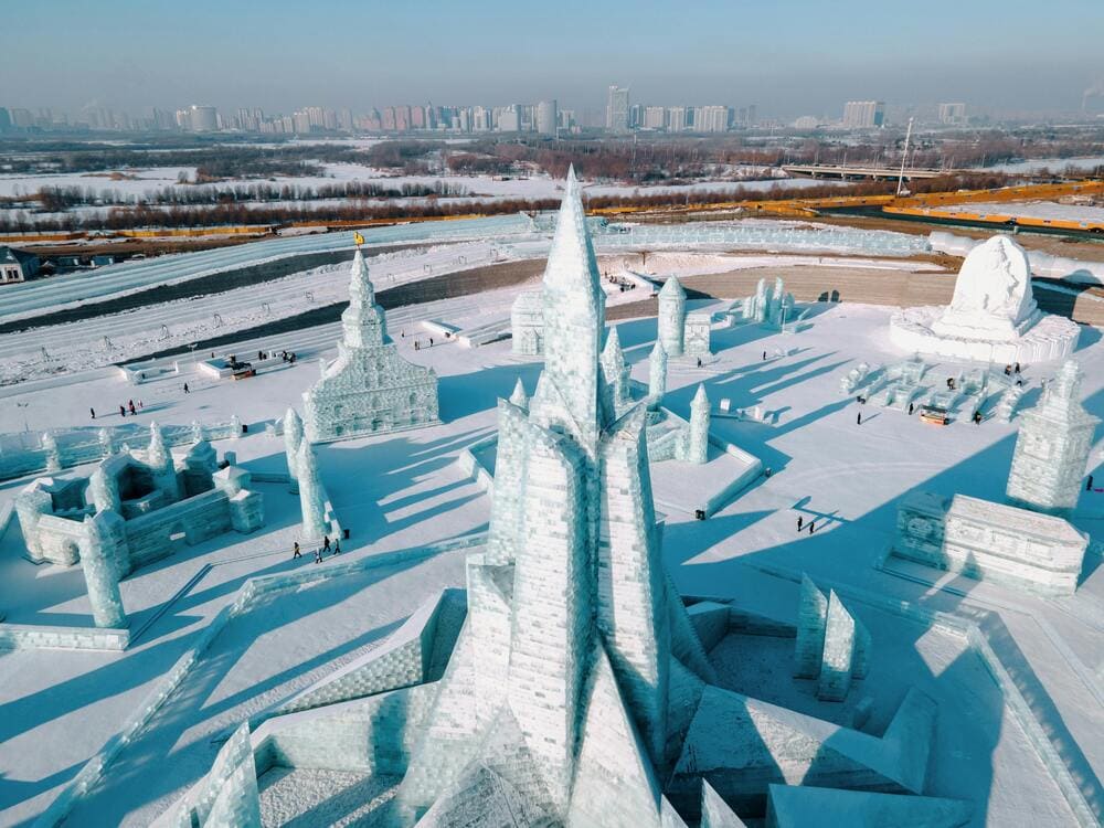 10D8N Winter Wonderland: Harbin, Snow Village, and Russian Folk Garden Tour